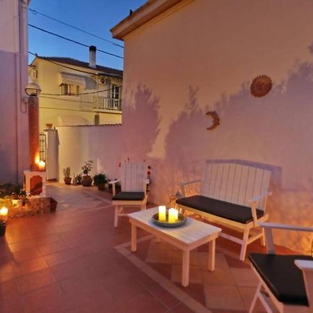 Philoxenia Guest House สโกเปลอสทาวน์ ภายนอก รูปภาพ