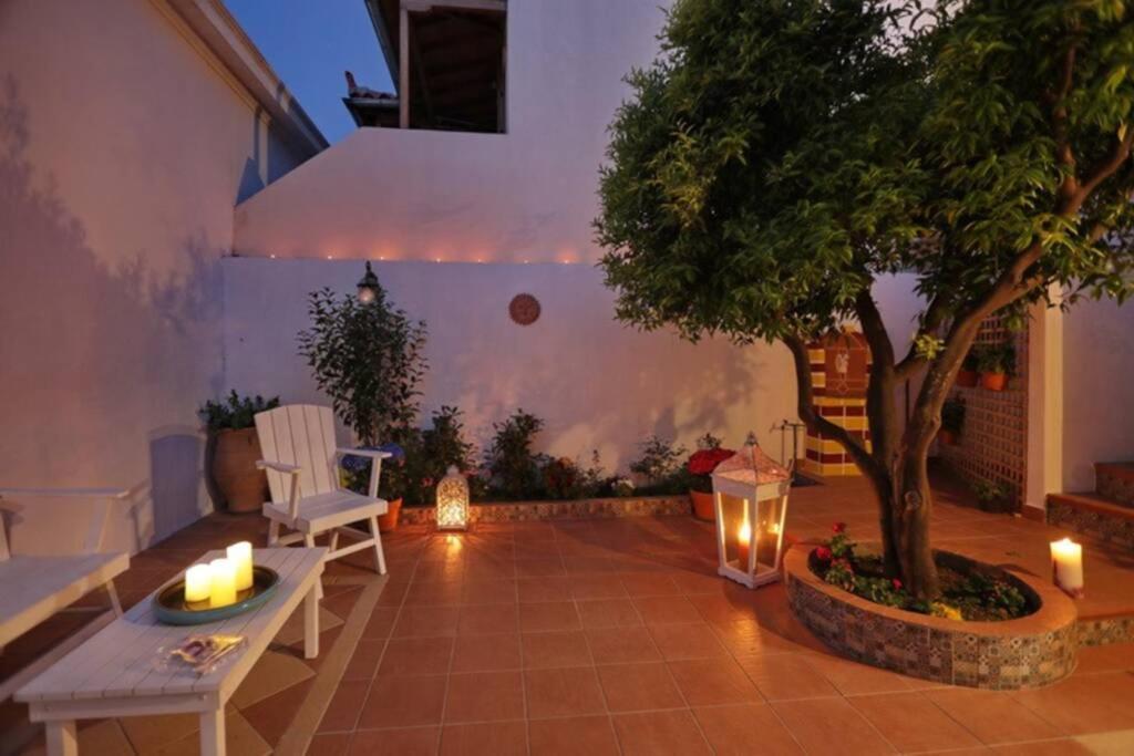 Philoxenia Guest House สโกเปลอสทาวน์ ภายนอก รูปภาพ